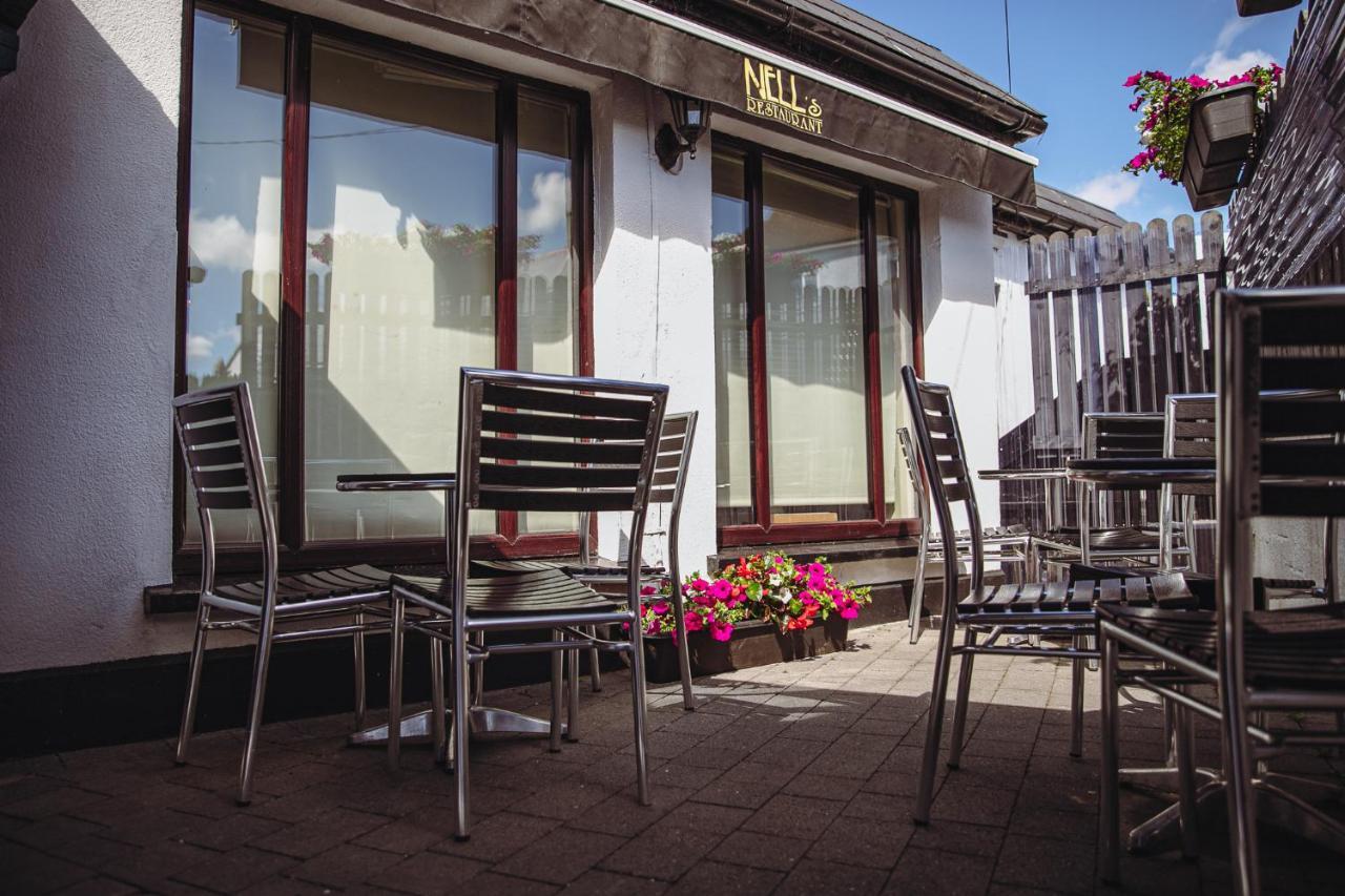 Muskerry Arms Bar And B&B Blarney Ngoại thất bức ảnh