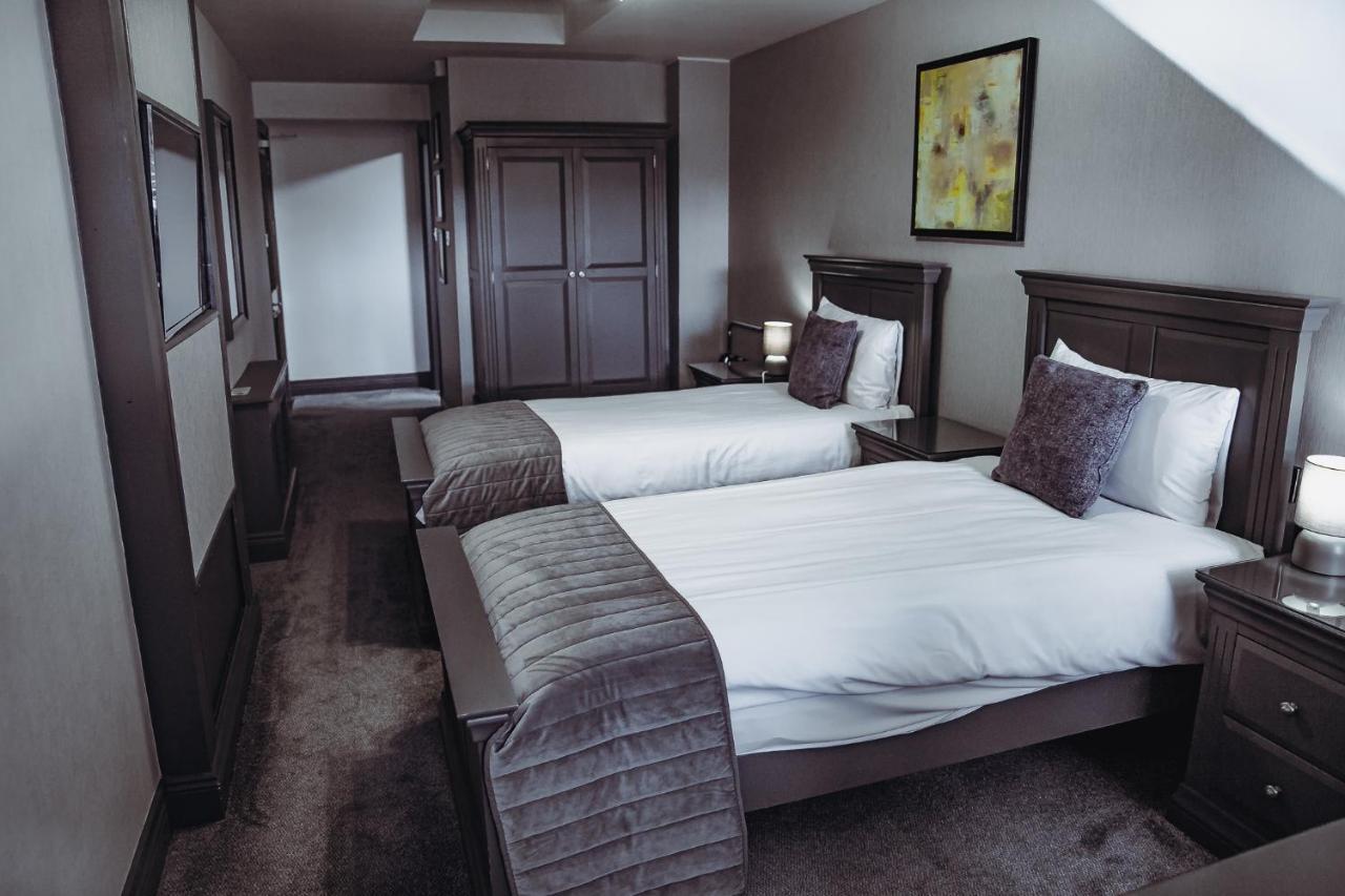 Muskerry Arms Bar And B&B Blarney Ngoại thất bức ảnh