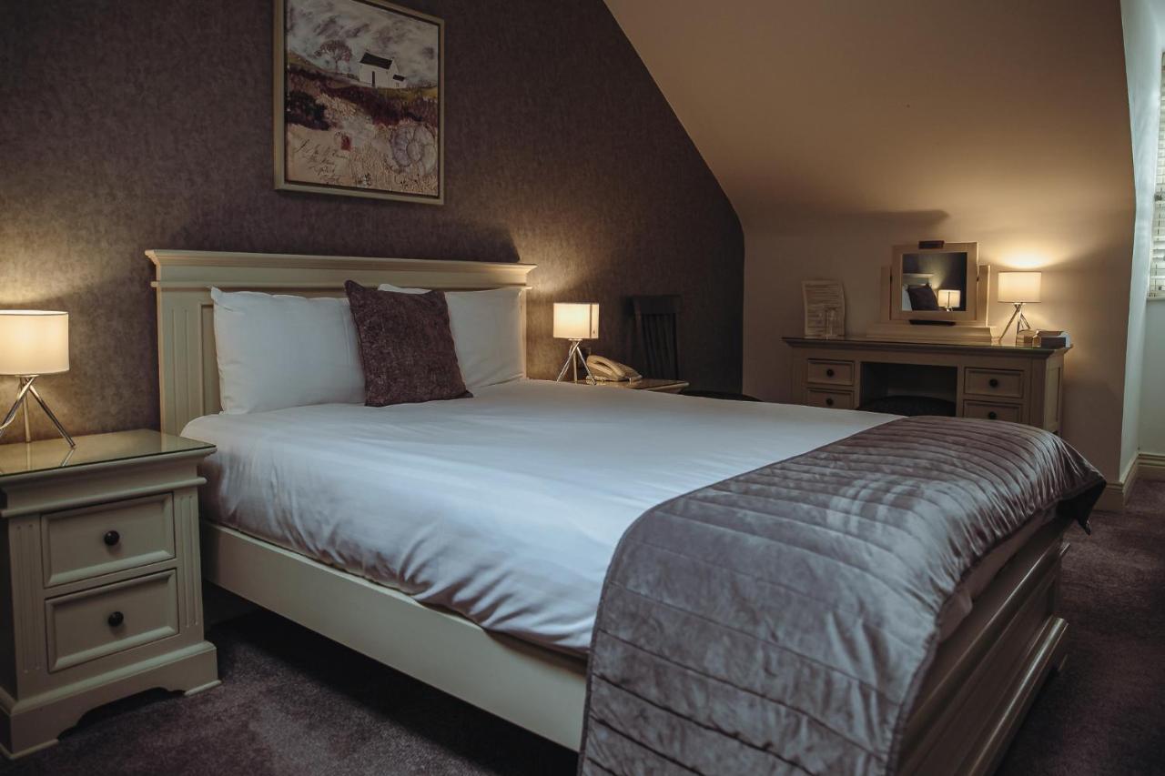 Muskerry Arms Bar And B&B Blarney Ngoại thất bức ảnh
