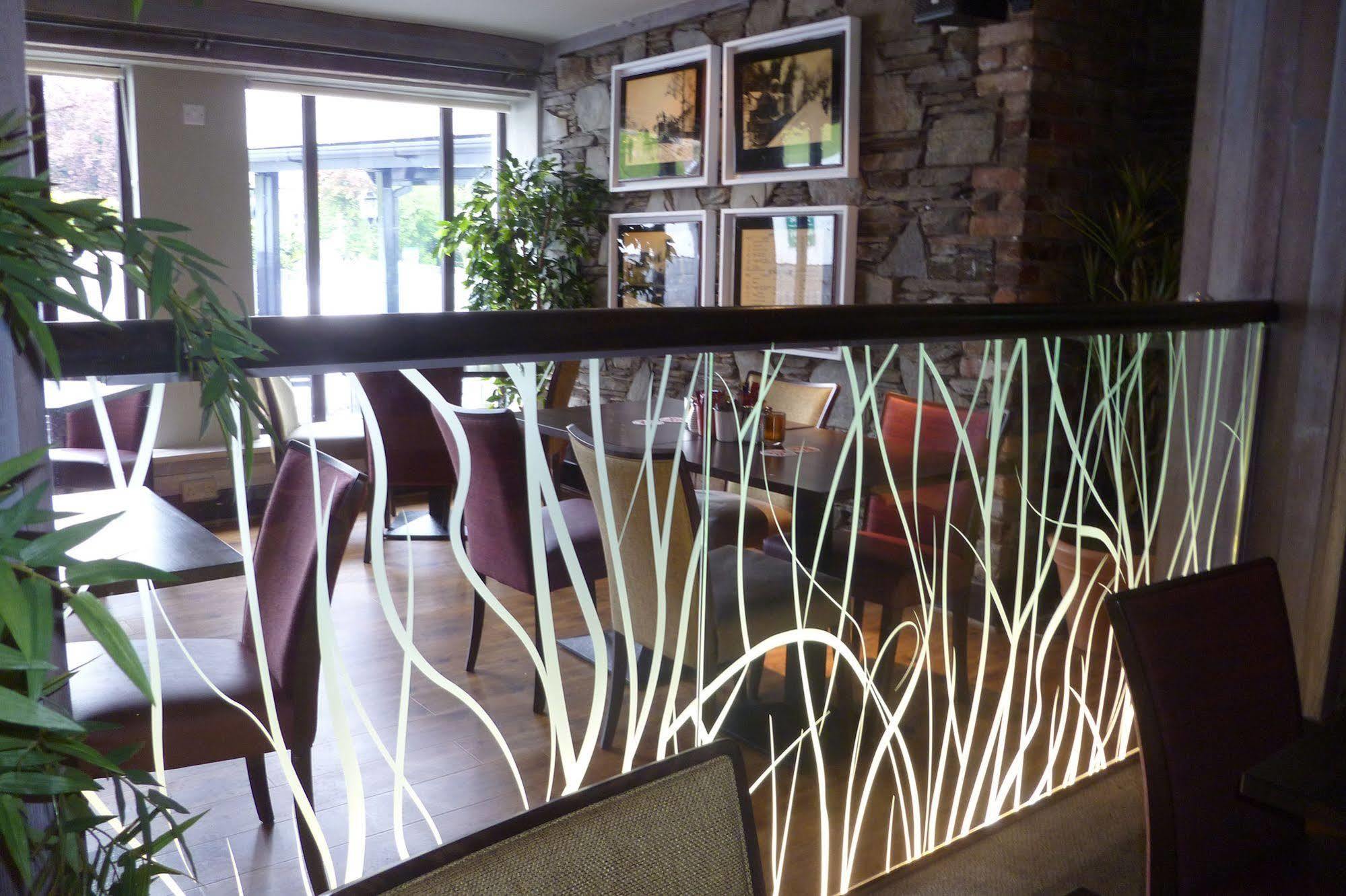 Muskerry Arms Bar And B&B Blarney Ngoại thất bức ảnh