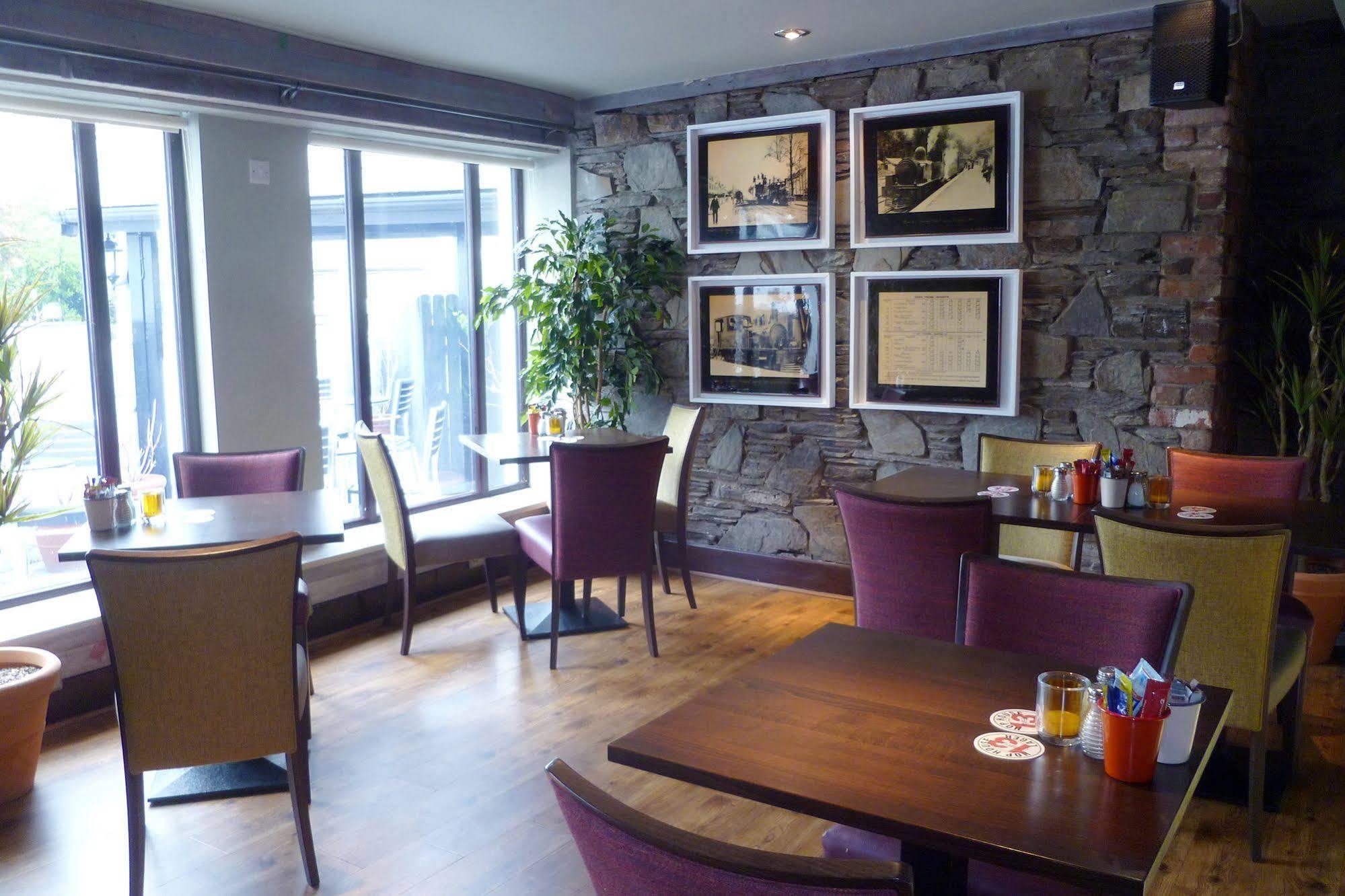 Muskerry Arms Bar And B&B Blarney Ngoại thất bức ảnh